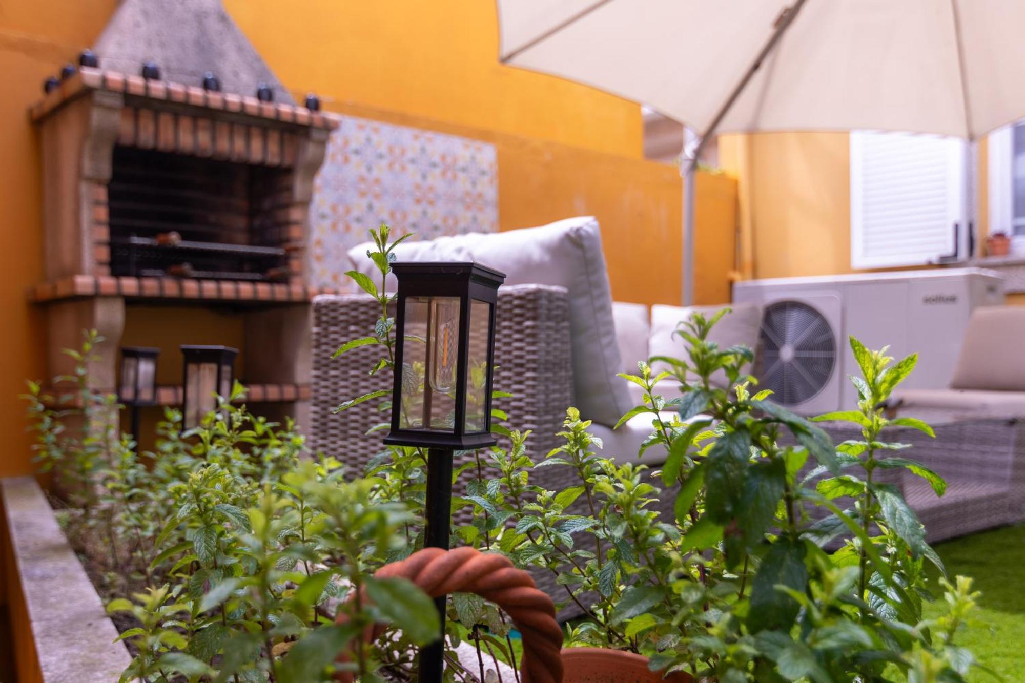 Perafita Yellow House - Ecohost エクステリア 写真