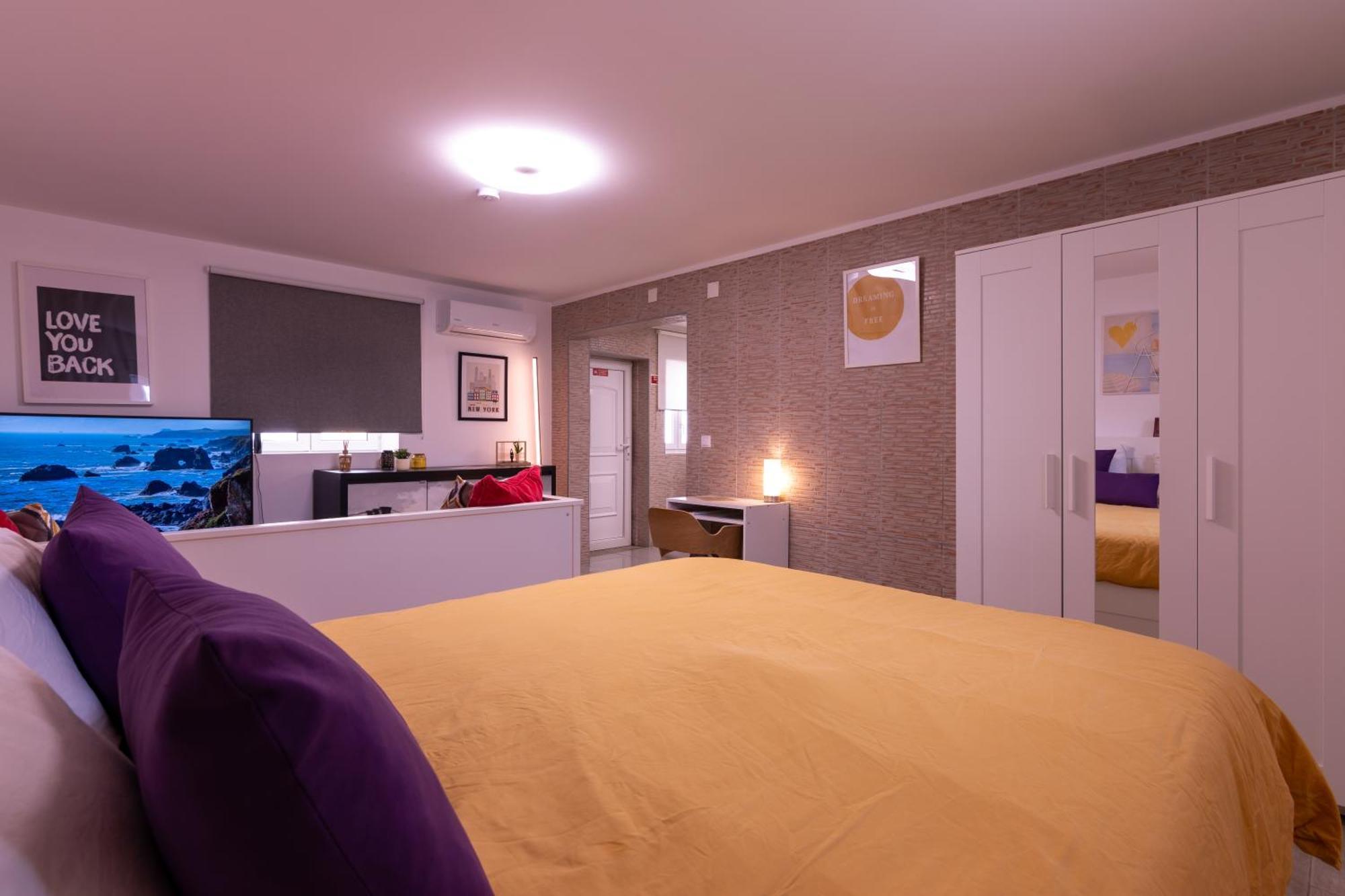 Perafita Yellow House - Ecohost エクステリア 写真
