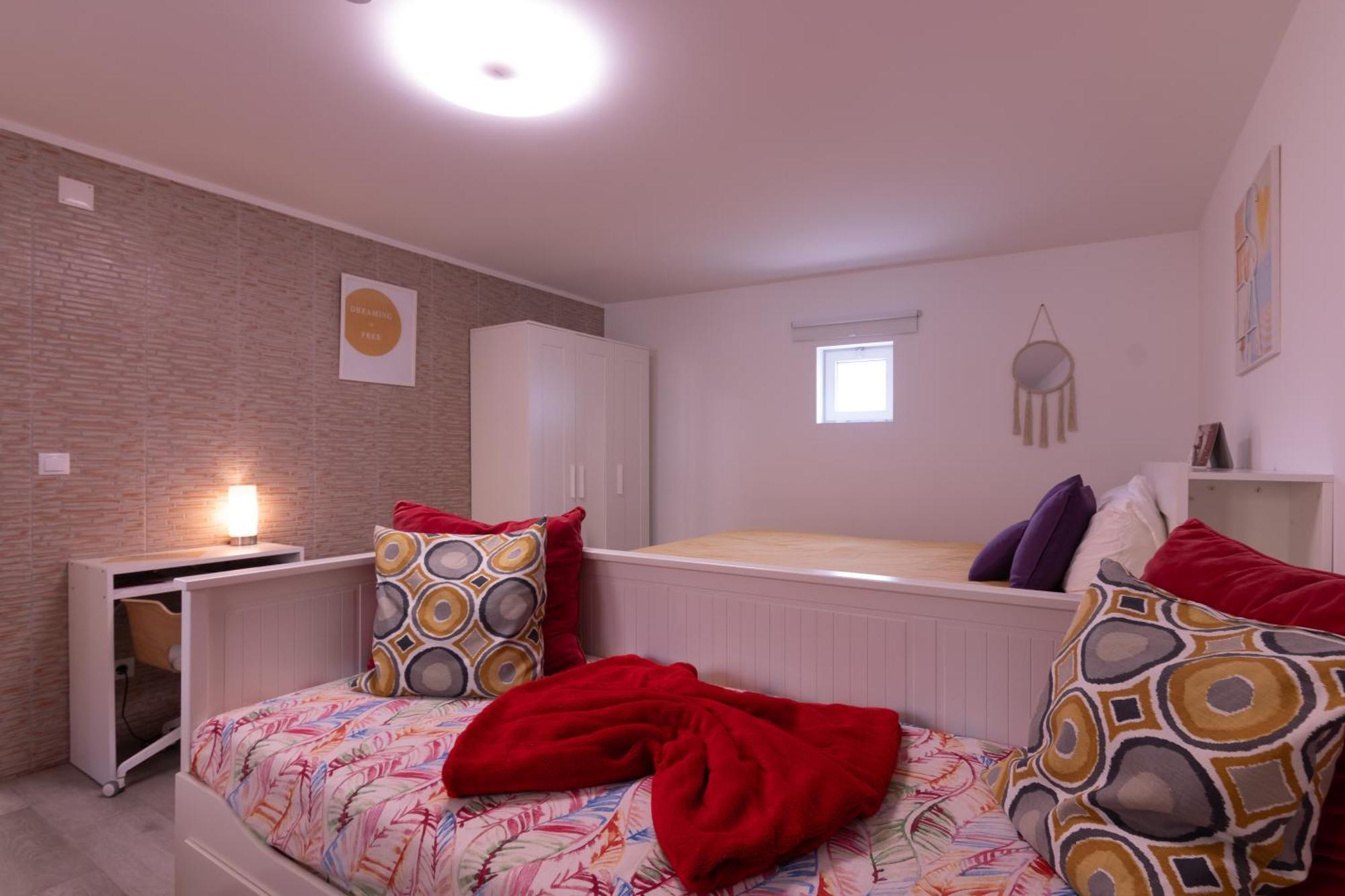Perafita Yellow House - Ecohost エクステリア 写真